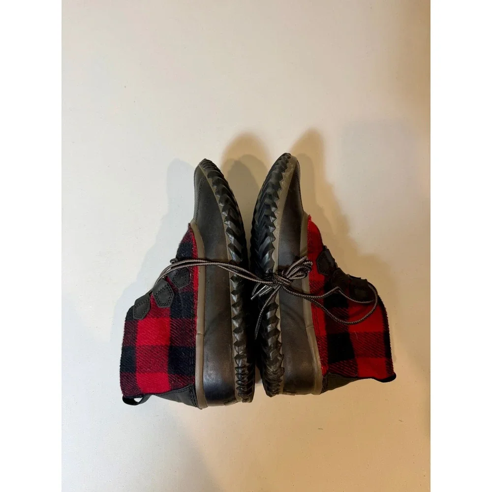 Sorel Out N About‎ Plus Plaid Boots Womens 8.5 Red Buffalo Duck Rain Waterproof